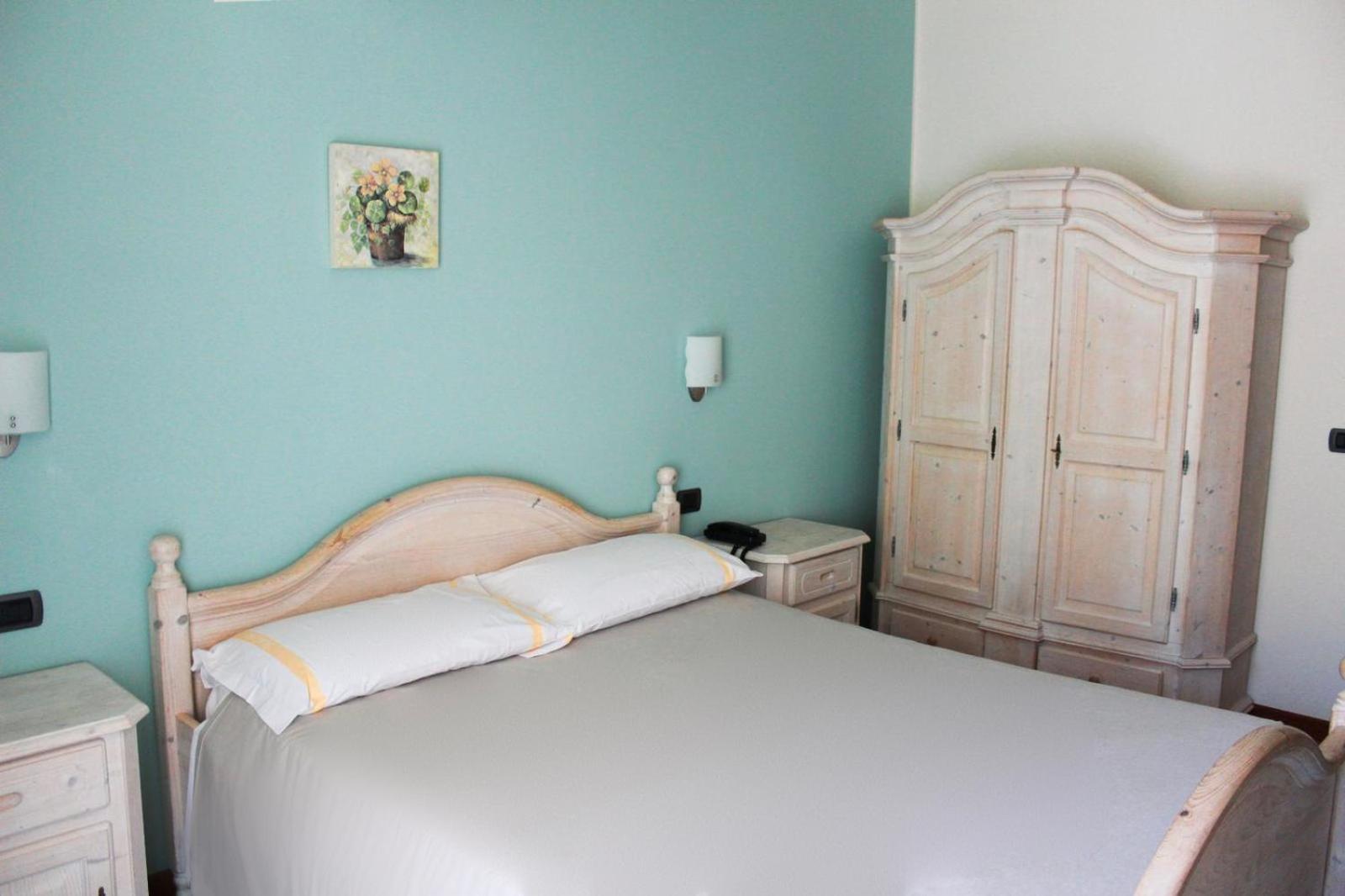 Hotel Sole Сан-Сиро Экстерьер фото